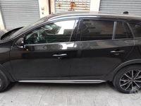 Usata Volvo V60 CC 150 CV (110 kW) 2016 Nero Station wagon