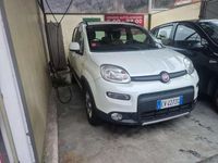 Usata Fiat Panda 4x4 S 75 CV (55 kW) 2014 Bianco Utilitaria
