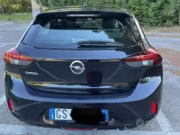 Usata Opel Corsa Elegance 101 CV (74 kW) 2022 Nero Utilitaria