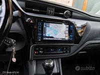 Usata Toyota Auris Active 115 CV (84 kW) 2017 Blu Station wagon