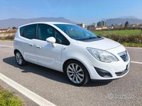 Usata Opel Meriva 101 CV (74 kW) 2011 Bianco Monovolume