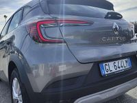 Usata Renault Captur Business 91 CV (66 kW) 2022 Grigio SUV