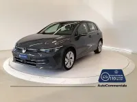 Usata VW Golf VIII Style 150 CV (110 kW) 2025 Grigio scuro Berlina