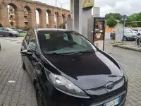 Usata Ford Fiesta 82 CV (60 kW) 2011 Nero Berlina