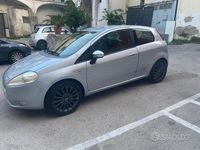 Usata Fiat Grande Punto 65 CV (47 kW) 2007 Grigio Utilitaria