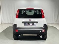 Usado Fiat Panda 4x4 S 80 CV (58 kW) 2017 Blanco Utilitario