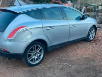 Usata Lancia Delta 120 CV (88 kW) 2009 Grigio Utilitaria