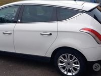 Usata Lancia Delta 120 CV (88 kW) 2013 Bianco Utilitaria