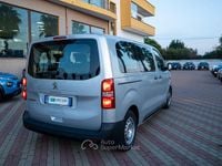 Usata Peugeot Traveller 116 CV (85 kW) 2016 Argento Monovolume