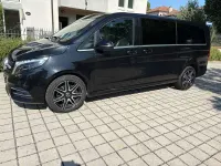 Usata Mercedes V250 AMG line 190 CV (139 kW) 2022 Nero Monovolume