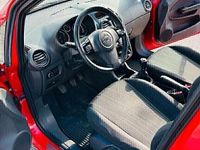 Usata Opel Corsa Edition 65 CV (47 kW) 2013 Rosso Berlina