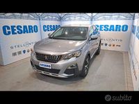 Usata Peugeot 3008 Business-Line 120 CV (88 kW) 2017 Grigio SUV
