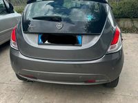 Gebraucht Lancia Ypsilon 95 PS (69 kW) 2016 Grau Kleinwagen