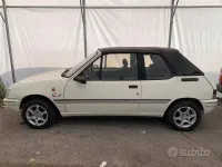 Usata Peugeot 205 54 CV (39 kW) 1990 Bianco Cabrio