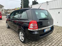 Usata Opel Zafira 2010 Nero Monovolume