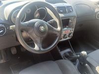 usata Alfa Romeo 147 -- 1.9 JTD 16V 5 porte Progression