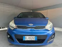 Usado Kia Rio EX 75 HP (55 kW) 2012 Azul Sedan