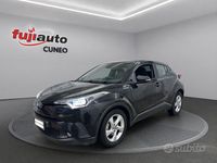 Usata Toyota C-HR Active 122 CV (89 kW) 2017 Nero SUV