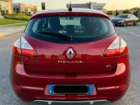 Usata Renault Mégane III 110 CV (80 kW) 2014 Rosso Berlina