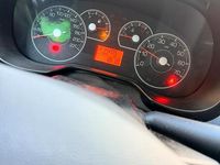 Usata Fiat Grande Punto Dynamic 71 CV (52 kW) 2007 Grigio Utilitaria