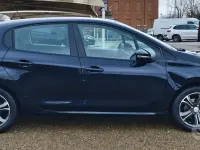 Usata Peugeot 208 Allure 82 CV (60 kW) 2014 Blu Utilitaria