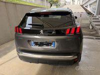 Usata Peugeot 3008 GT-line 179 CV (131 kW) 2019 Grigio SUV