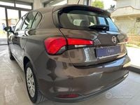 Usata Fiat Tipo Easy 120 CV (88 kW) 2017 Marrone Berlina