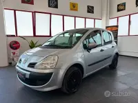 Usata Renault Modus 68 CV (50 kW) 2009 Grigio Monovolume