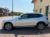 Usata BMW X1 177 CV (130 kW) 2010 Grigio SUV