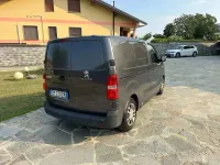 Usata Peugeot Expert 116 CV (85 kW) 2017 Grigio Furgone