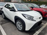 Nuova Toyota Aygo X Active 72 CV (52 kW) 2025 Bianco SUV