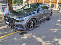 Usata Audi Q8 Sport 286 CV (210 kW) 2022 Grigio SUV
