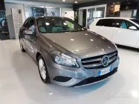 Usata Mercedes A180 109 CV (80 kW) 2015 Grigio Utilitaria
