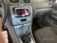 Usata Ford Focus 100 CV (73 kW) 2009 Berlina