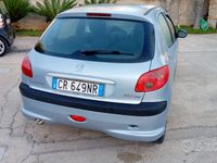 Usata Peugeot 206 75 CV (55 kW) 2005 Grigio Utilitaria