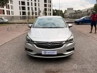 Usata Opel Astra Innovation 110 CV (80 kW) 2017 Grigio Berlina