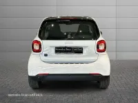 Usata Smart ForTwo Coupé Pulse 41 kW (56 CV) 2021 Bianco Utilitaria