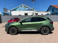Usata Ford Kuga Active 179 CV (131 kW) 2024 Verde SUV