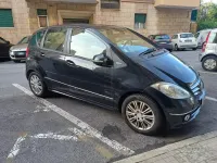 Usata Mercedes 190 109 CV (80 kW) 2009 Nero Berlina