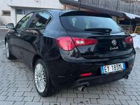 Usata Alfa Romeo Giulietta Distinctive 150 CV (110 kW) 2015 Nero Utilitaria