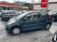 Usata Peugeot 107 68 CV (50 kW) 2007 Nero Utilitaria