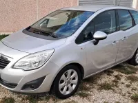 Usata Opel Meriva 95 CV (69 kW) 2011 Grigio Monovolume