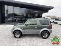 Usata Suzuki Jimny 84 CV (61 kW) 2015 Verde SUV