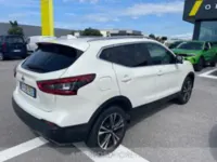 Usata Nissan Qashqai N-Connecta 110 CV (80 kW) 2018 Bianco SUV