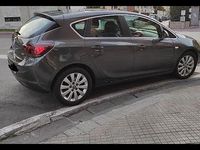Usata Opel Astra 125 CV (91 kW) 2012 Grigio Berlina