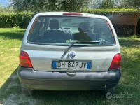 Usata Renault Twingo 58 CV (42 kW) 2007 Grigio Utilitaria