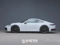 Usata Porsche 911 Carrera 385 CV (283 kW) 2024 Bianco Coupé