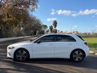 Usata Mercedes A180 Business 115 CV (84 kW) 2019 Bianco Berlina