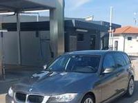 usata BMW 318 318 d Attiva 143cv restyling