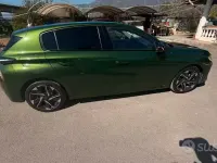 Usata Peugeot 308 Allure 131 CV (96 kW) 2022 Verde Berlina